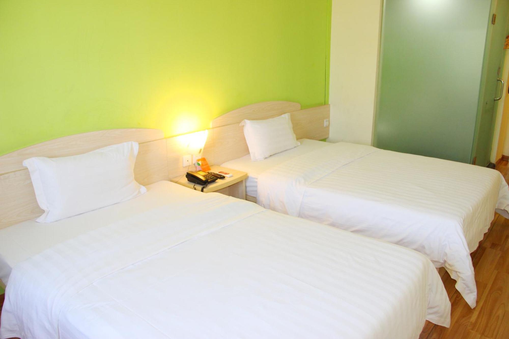 Iu Hotel Guangzhou Jingxi Nanfang Hospital Station Eksteriør bilde